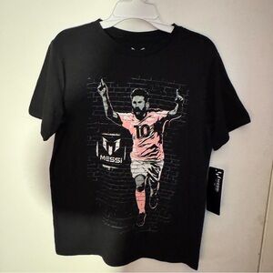 NWT Black Graphic Messi T-Shirt 🥅 ⚽️